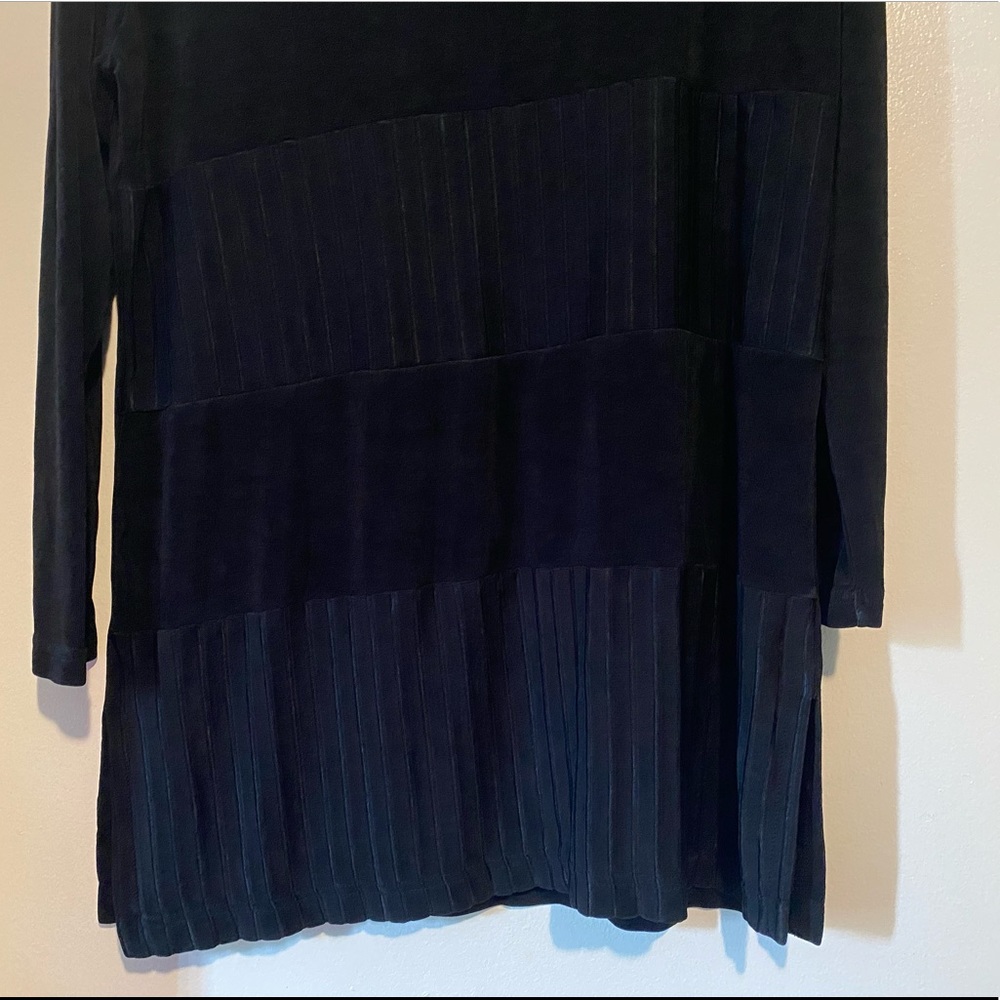 ARTEX BLACK TUNIC - Picture 3 of 9